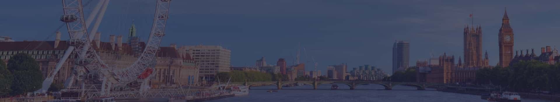 How many hours a student can work in the UK? Complete guide for students.